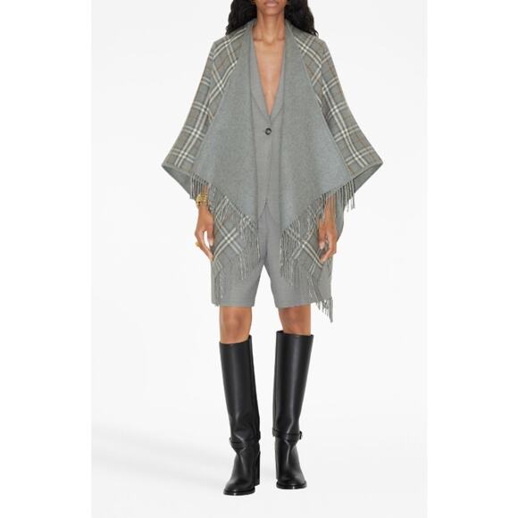 NEW Burberry Plaid Poncho Cape Shawl Fringe Wool Authentic NWT! - Picture 4 of 11